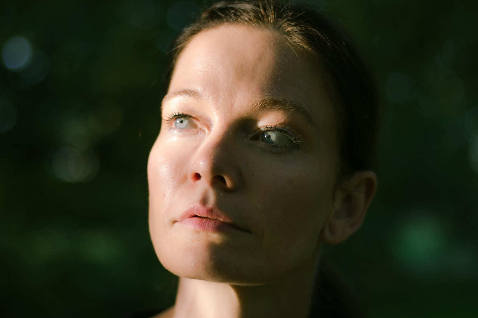 Why Your Skin Ages Faster After 40 (And What Science Says About Collagen)