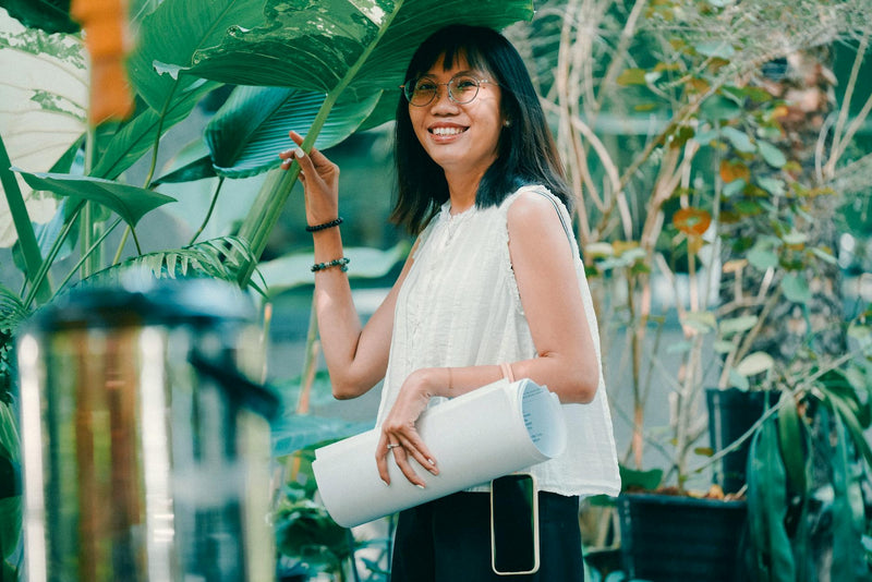 The Complete Guide to Adaptogens for Women Over 40
