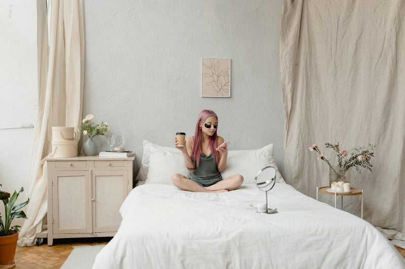 Why Can't I Sleep Like I Used To After 40? (A Hormone Expert Explains)