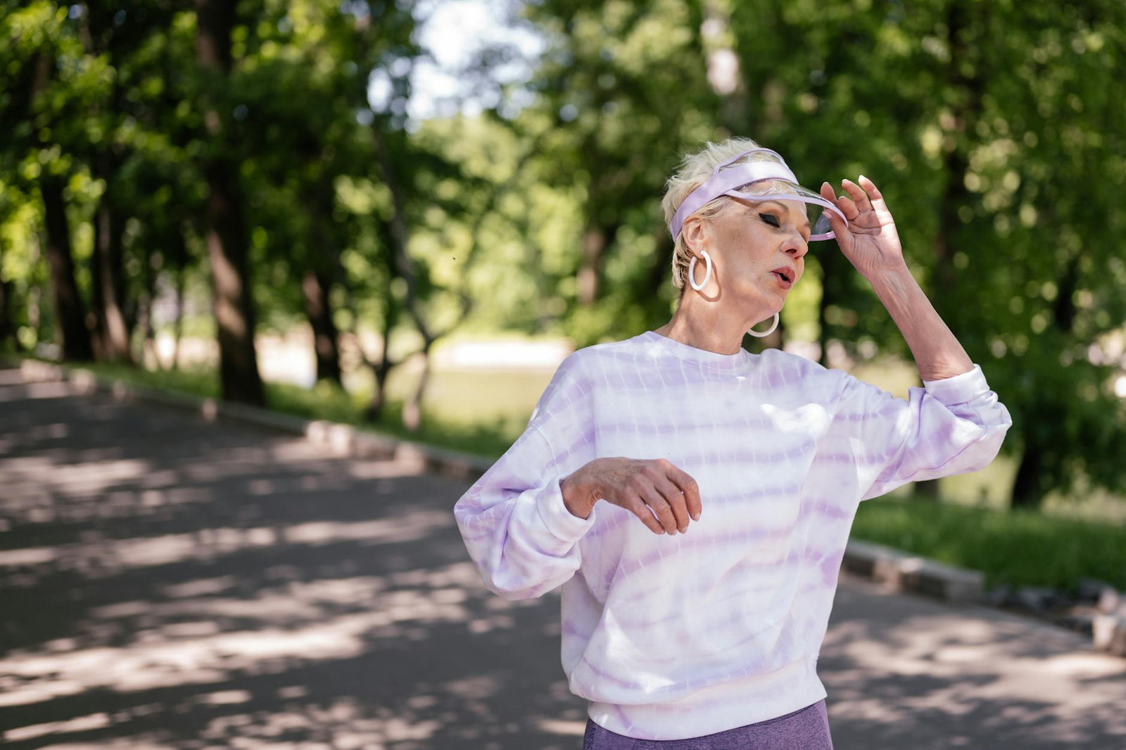 Estrogen Decline After 40: Symptoms You Might Not Recognize